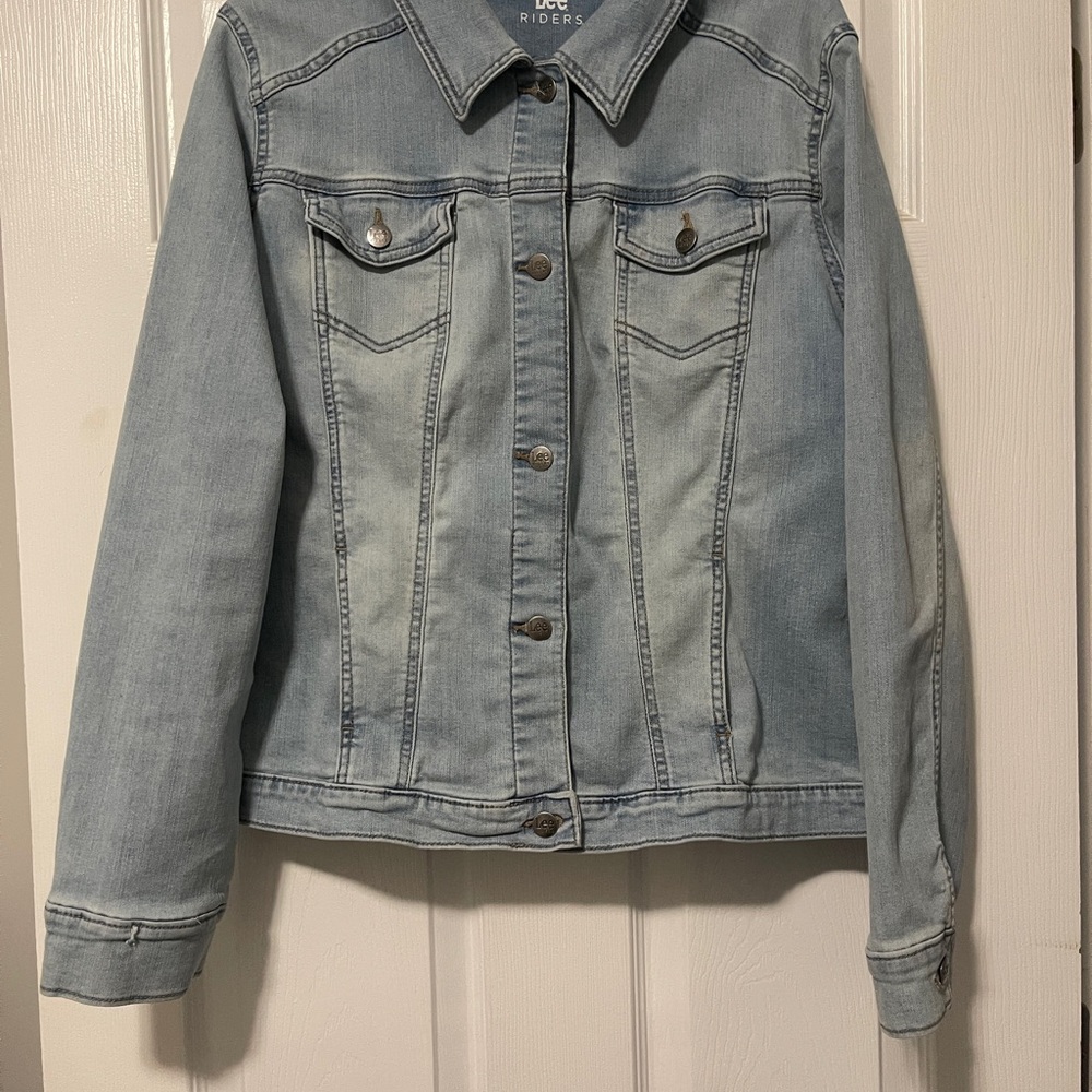 Riders by Lee Women's Light Blue Denim Jacket